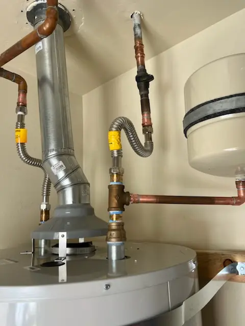 Water heater installation and plumbing repair in St. Johns